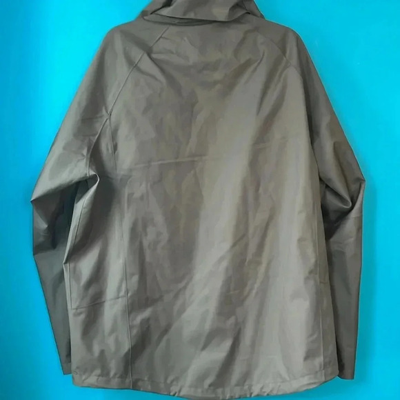 Ralph Lauren Polo rain jacket - Picture 9 of 12